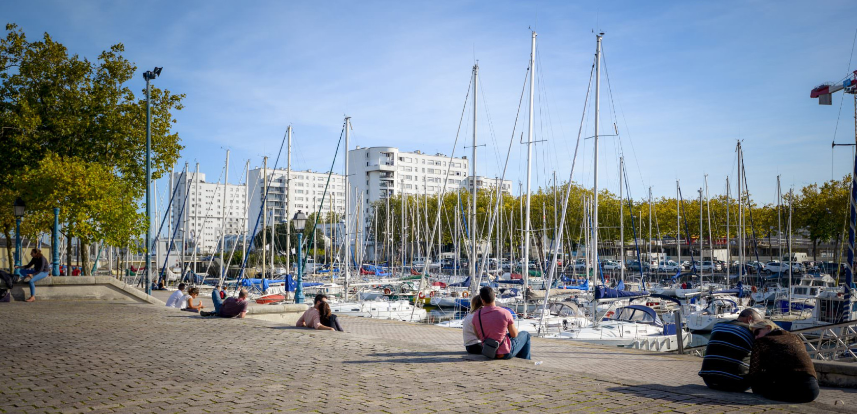 Lorient, voiliers sur le quai des Indes