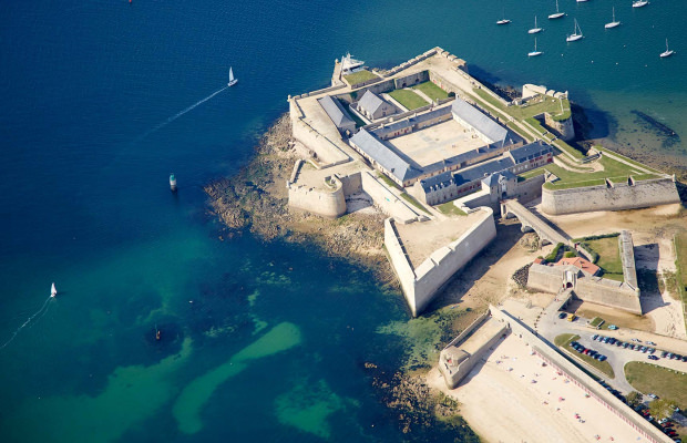 Vue du ciel, la citadelle de Port-Louis